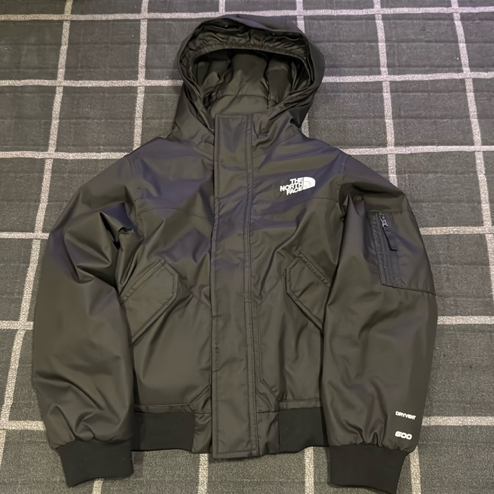 Black The North Face, size M boys
